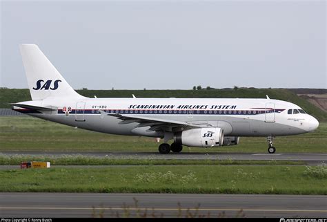 OY KBO SAS Scandinavian Airlines Airbus A319 132 Photo By Ronny Busch