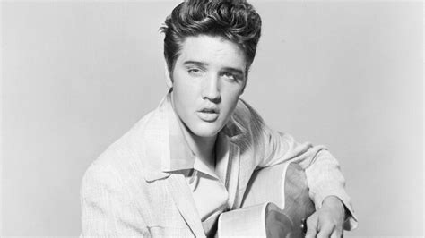 A Os Sin Elvis Presley Cantante Compositor Y Actor Estadounidense