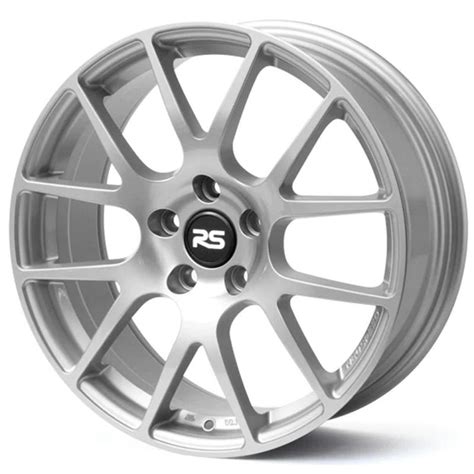 Staggered Full Set Neuspeed RSe12 Gloss Silver Flow Formed