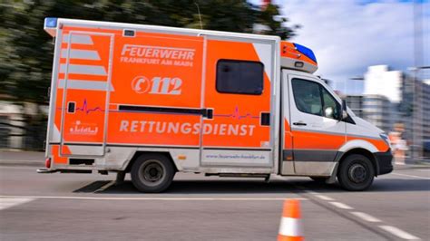 Arbeitsunfall In Leinfelden Echterdingen T Dlicher Unfall Mit