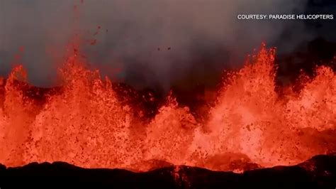 Hawaiis Kilauea Volcano Erupts Again Summit Crater Glows Wsvn 7news