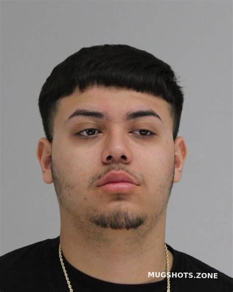 ESPINOSA JONATHAN 01 05 2023 Dallas County Mugshots Zone