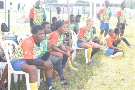 Sport première édition du tournoi de promotion du rugby féminin en