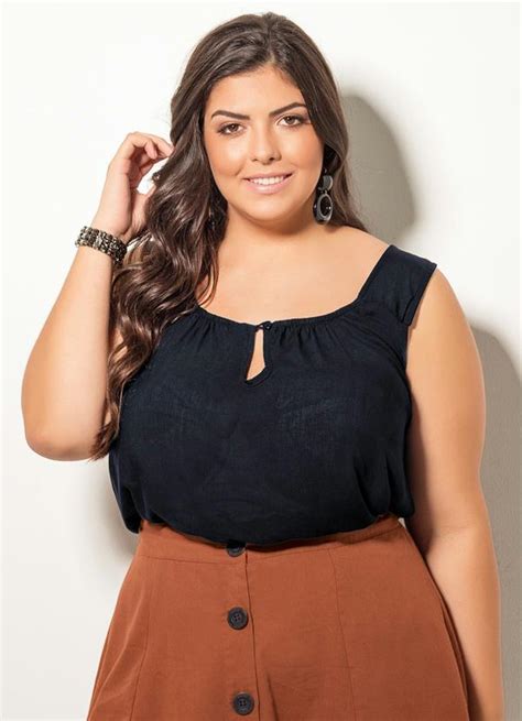 Blusa Quintess Preta De Tiras Cruzadas Plus Size Quintess