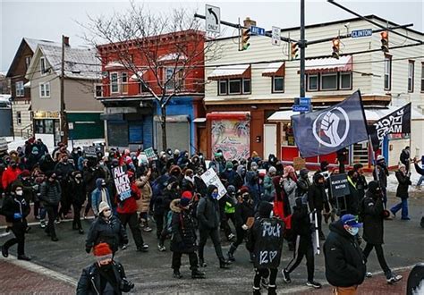 Protesters Storm Rochester Police Station After Cops Pepper Spray 9