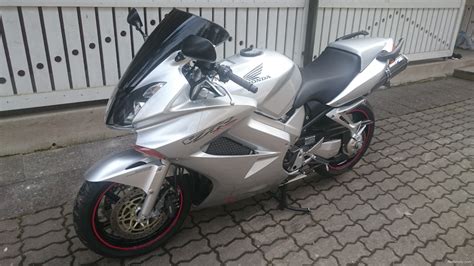 Honda Vfr Vtec Cm Rantsila Moottoripy R Nettimoto