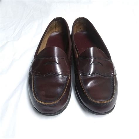 Bass Shoe Weejuns Vintage Burgundy Penny L Bass Shoes Shoes Penny Loafers