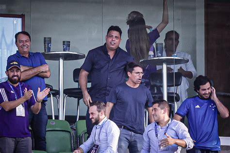 Ronaldo Fenômeno convoca torcida do Cruzeiro para partida decisiva do clube