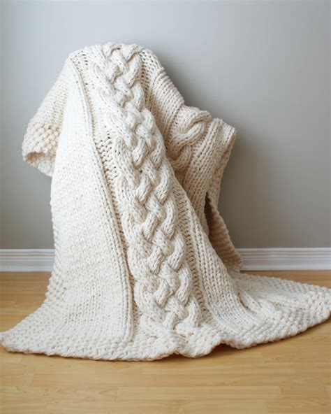 16 Chunky Knit Blanket Patterns