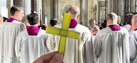Essere Preti Gay Nella Chiesa Cattolica Non Viviamo Chiusi In Un Armadio Ma In Una Gabbia