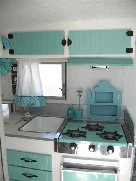 Vintage Trailer Restoration - RV Obsession