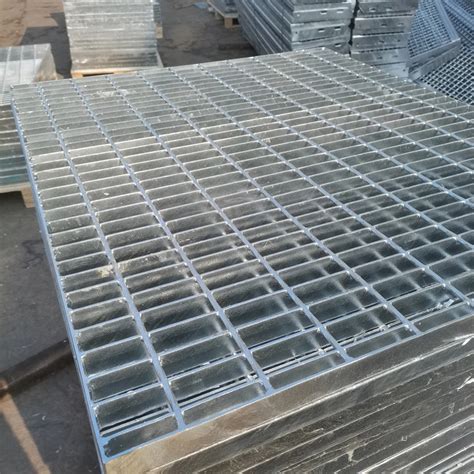 Hot Dipped Galvanized Steel Grating Heavy Duty Metal Grid Various