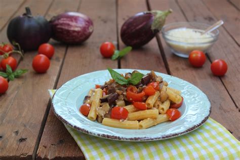 Pasta Con Melanzane E Pomodorini Cibo Che Passione