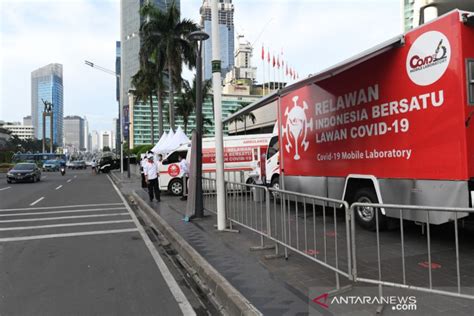 Relawan Indonesia Bersatu Gelar Rapid Test Gratis Di Bundaran Hi