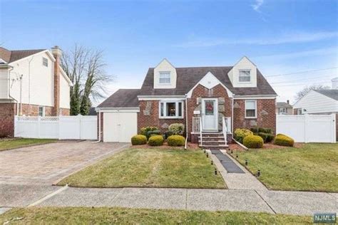 Taggart Way Saddle Brook Nj Trulia