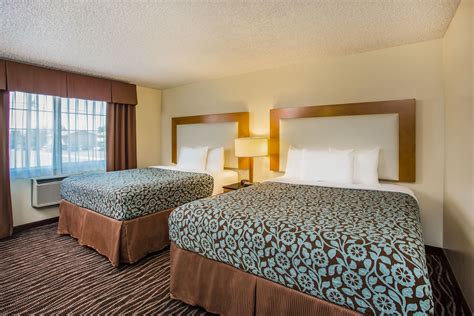 Days Inn by Wyndham Yakima | Yakima, WA Hotels