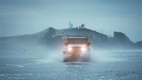 Watch Suv Drives On As Road Disappears Into The Sea In Viral Video