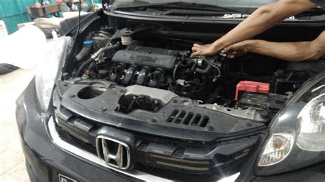 Biaya Service Honda Jazz Keluaran Lama Baru