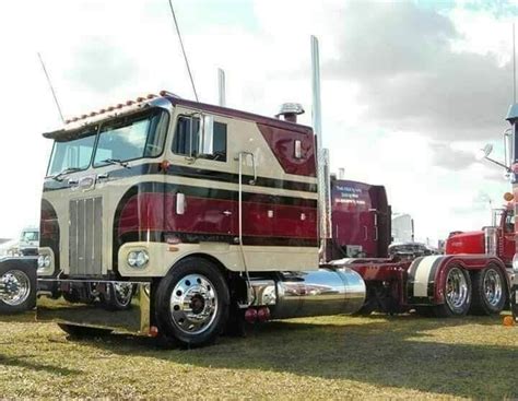 Peterbilt 352 Peterbilt Big Trucks Vintage Trucks