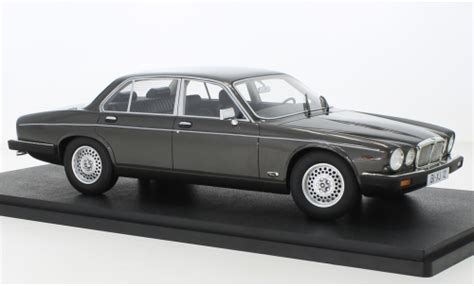 Modellino In Miniatura Jaguar Xj Cult Scale Models Siii Sovereign