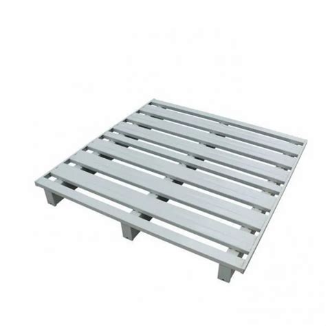 Kg Grey Metal Pallets Dimension Size X Ft Capacity Kg At Rs