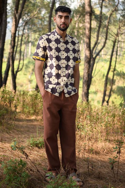 Buy Beige Mangalgiri Cotton Hand Block Print Barot Shirt For Men By