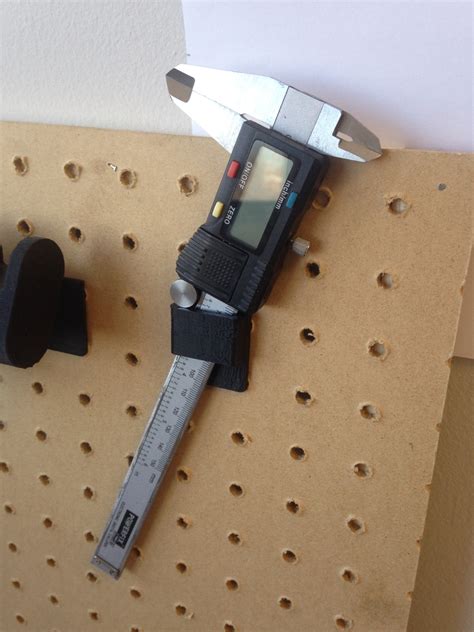 Sunglasses Pegboard Holder By Diegotrap Download Free Stl Model