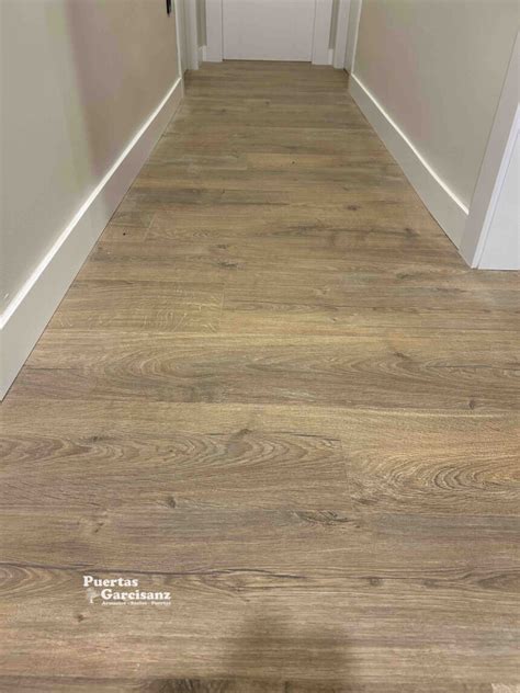 Suelo Laminado Quick Step Impressive 8 Mm Con Hydroseal En Valladolid