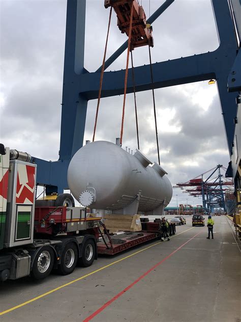 Break Bulk Vessel Handling at APM Terminals Gothenburg | Flickr