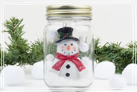 Emma Courtney How To Make A Mason Jar Snow Globe In Easy Steps