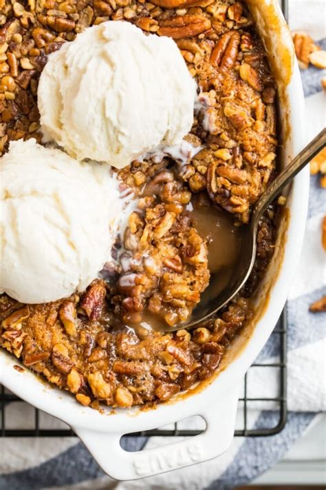 Pecan Pie Cobbler