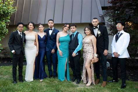 Lebanon High School prom: See 43 photos from Friday’s event - pennlive.com