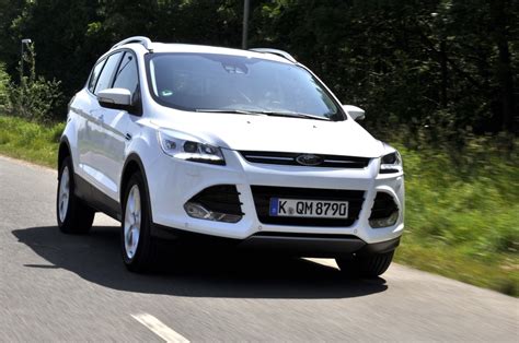 Test Ford Kuga Tdci X Powershift Titanium Durstiges Familienauto