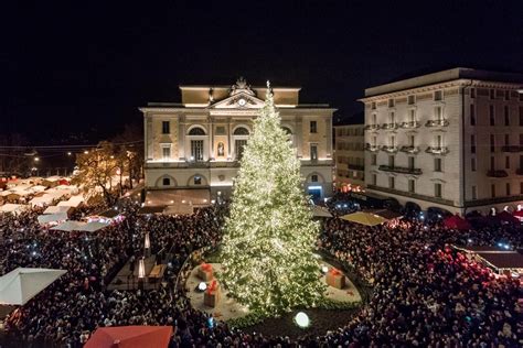 Lugano Anticipa Laccensione Dellalbero