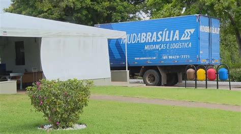 Dias Antes Do Fim Do Mandato De Bolsonaro Caminhão De Mudança é Visto