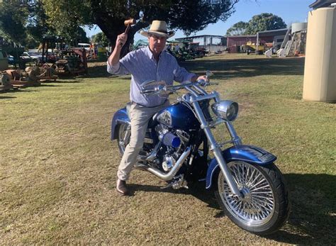 Custom Re Built Harley Davidson To Be Auctioned Off To Pay For Memorial