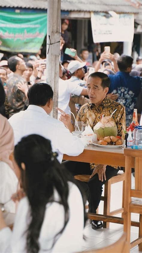 Cerita Pemilik Warung Bakso Di Magelang Yang Didatangi Jokowi Dan