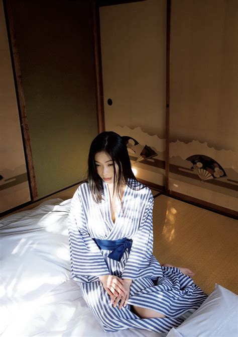 Nude Pictures Asuka Oda 小田飛鳥 FLASHデジタル写真集 聖域 Set 02 Models Vibe