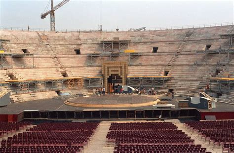 Storia Arena di Verona le origini dell anfiteatro leggende e curiosità