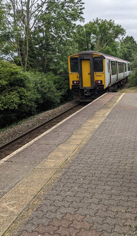 150231 Leaving Wildmill Station Jaggery Cc By Sa 2 0 Geograph