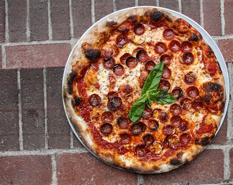 Grigg Street Pizza Opens In Greenwich With Artisan Sourdough Pies — Ct Bites