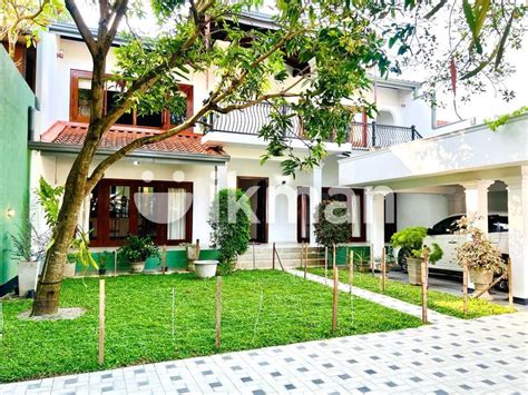 Luxury House For Sale Pelawatta Battaramulla Ikman