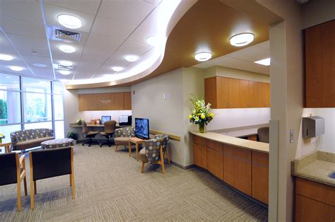 Mercy Suburban Hospital – Cancer Center | TN Ward Company, Builders