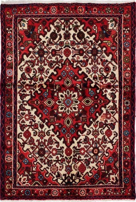 Pin by Mai on بيئه | Rugs on carpet, Antique persian carpet, Carpet ...