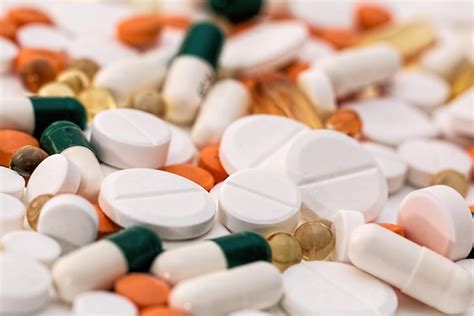 Como prevenir a dependência de medicamentos opioides Summit Saúde