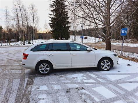 Skoda Octavia SKODA OCTAVIA III Combi 5E5 5E6 1 6 TDI Farmari 2014