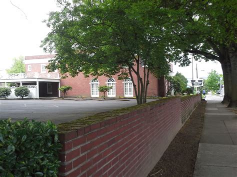 Neighbors debate the Wilkinson Wiseman funeral home Portland Tennessee expansion 40