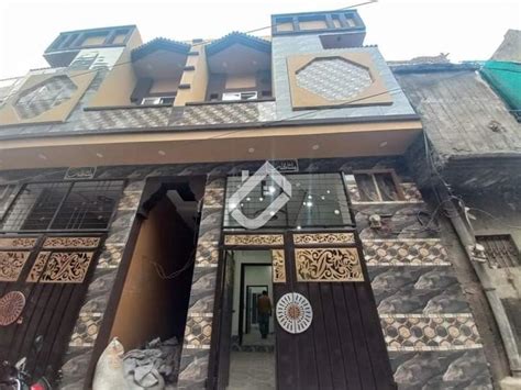 Marla Double Storey House For Sale In Allama Iqbal Town Clifton