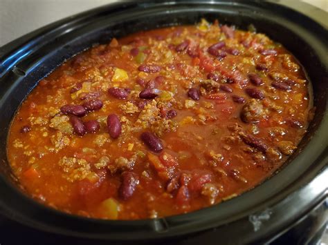 Slow Cooker Homestyle Chili With Italian Sausage Urcookin