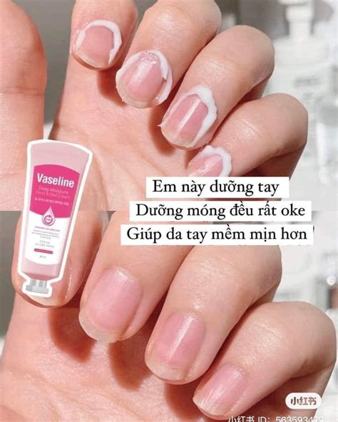 Kem dưỡng da tay móng Vaseline 24h Deep Moisture Hand Nail Cream